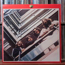 Load image into Gallery viewer, The Beatles - 1962-1966 - 2LP 1973 Apple, VG+/VG+ 2

