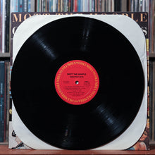 Load image into Gallery viewer, Mott The Hoople - Greatest Hits - 1976 Columbia, EX/EX 3

