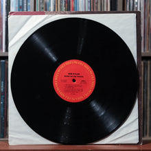 Load image into Gallery viewer, Bob Dylan - Blood On The Tracks - 1975 Columbia, VG/VG 4

