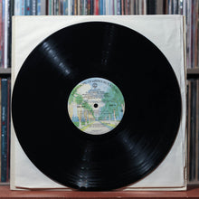 Load image into Gallery viewer, Fleetwood Mac - Rumours - W/ INSERT - 1977 Warner Bros. Records Inc., VG/VG 4
