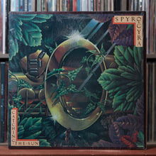 Load image into Gallery viewer, Spyro Gyra - Catching The Sun - w/ SHRINK - 1980 MCA, VG+/VG+ 1
