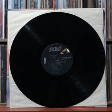 Load image into Gallery viewer, Dolly Parton - Heartbreaker - 1978 RCA Victor, VG+/VG+ 4
