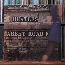 Load image into Gallery viewer, The Beatles - Abbey Road - SHRINK 1969 Apple, VG+/VG+ 2
