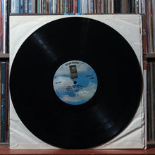Load image into Gallery viewer, Joni Mitchell, The L.A. Express - Miles Of Aisles - 2LP 1974 Asylum, VG/VG 4
