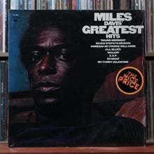 Load image into Gallery viewer, Miles Davis - Miles Davis' Greatest Hits - SHRINK 1977 Columbia, VG+/VG+ 1

