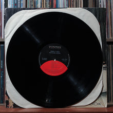 Load image into Gallery viewer, Simply Red - Picture Book - SHRINK 1985 Elektra, VG/VG+ 3
