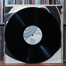 Load image into Gallery viewer, Cheech &amp; Chong - Big Bambú - W/ ROLLING PAPER Vinyl - 1972 Ode, VG/VG 4
