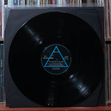 Load image into Gallery viewer, Pink Floyd The Dark Side Of The Moon - 1 POSTER 2 STICKERS - 2022 Pink Floyd EX 3
