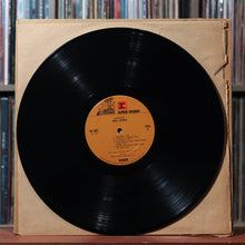 Load image into Gallery viewer, Neil Young - Harvest - W/ INSERT 1972 Reprise, VG/VG 4
