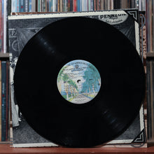 Load image into Gallery viewer, Alice Cooper - Alice Cooper's Greatest Hits - 1977 Warner Bros., EX/EX 3
