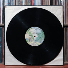 Load image into Gallery viewer, Rod Stewart - Foot Loose &amp; Fancy Free - W/ BOOKLET 1977 Warner Bros., VG/VG 5
