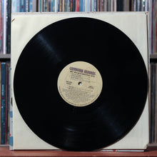 Load image into Gallery viewer, Wet Willie - Greatest Hits - 1977 Capricorn, VG+/EX 4
