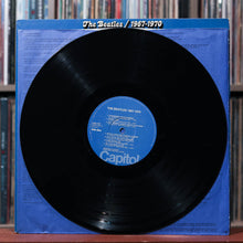 Load image into Gallery viewer, The Beatles - 1967-1970 - 2LP 1976 Capitol, VG+/VG+ 3
