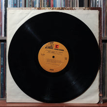 Load image into Gallery viewer, Neil Young, Crazy Horse - Everybody Knows This Is Nowhere - 1969 Reprise, VG+/VG 4
