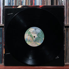 Load image into Gallery viewer, Alice Cooper - The Alice Cooper Show - 1977 Warner Bros., VG/VG 3
