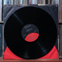 Load image into Gallery viewer, Simply Red - Picture Book - 1985 Elektra, VG+/EX 4
