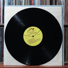 Load image into Gallery viewer, Elvis Presley - The Entertainer 1954-1976 - 1978 Rooster Record Corp., EX/EX 4
