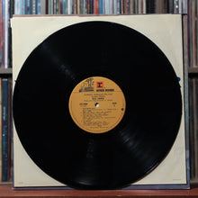 Load image into Gallery viewer, Neil Young - Journey Through The Past - 2LP 1972 Reprise, VG+/VG 5
