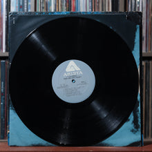 Load image into Gallery viewer, Lou Reed - Rock And Roll Heart - SHRINK 1976 Arista, VG/VG+ 4
