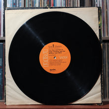Load image into Gallery viewer, David Bowie - The Rise And Fall Of Ziggy Stardust And The Spiders From Mars 1972 3
