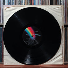 Load image into Gallery viewer, Elton John - Goodbye Yellow Brick Road - 2LP 1973 MCA, VG+/VG+ 5
