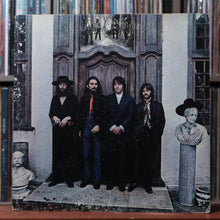 Load image into Gallery viewer, The Beatles - Hey Jude (The Beatles Again) - 1970 Apple, VG/VG 1
