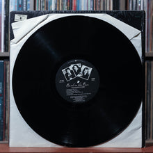 Load image into Gallery viewer, Wings - Band On The Run - w/ SHRINK - 1973 Apple, VG/VG 4
