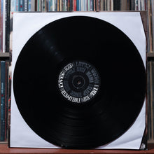 Load image into Gallery viewer, My Chemical Romance - The Black Parade - ETCHED - 2LP INSERT 2021 Reprise, EX/EX 3
