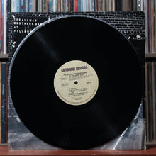 Load image into Gallery viewer, The Allman Brothers Band - At Fillmore East - 2LP 1974 Capricorn, VG/VG 6
