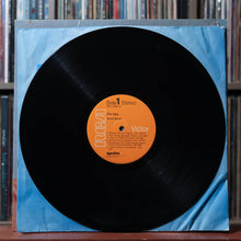 Load image into Gallery viewer, David Bowie - Pinups - SHRINK 1973 RCA Victor, VG+/VG+ 3
