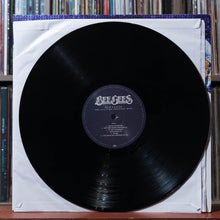 Load image into Gallery viewer, Bee Gees - Timeless (The All-Time Greatest Hits) - 2LP 2018 Capitol, EX/VG+ 3
