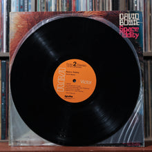 Load image into Gallery viewer, David Bowie - Space Oddity - 1972 RCA Victor, VG/VG+ 4
