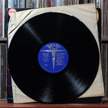 Load image into Gallery viewer, The Mothers - Freak Out! - MONO HOT SPOT - 2LP 1966 Verve, VG/VG+ 3
