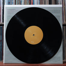 Load image into Gallery viewer, Arctic Monkeys - The Car - INSERT 2022 Domino, EX/EX 4
