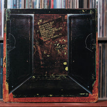 Load image into Gallery viewer, Alice Cooper - School's Out - 1972 Warner Bros., VG+/EX 2
