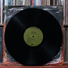 Load image into Gallery viewer, Alice Cooper - School's Out - 1972 Warner Bros., VG+/EX 3
