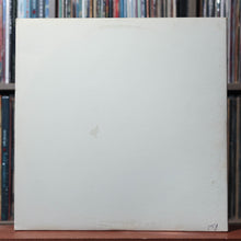 Load image into Gallery viewer, The Beatles - The Beatles - WHITE 2LP POSTER INSERTS 1978 Capitol, VG+/VG+ 2
