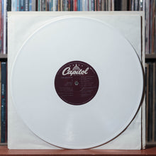Load image into Gallery viewer, The Beatles - The Beatles - WHITE 2LP POSTER INSERTS 1978 Capitol, VG+/VG+ 3
