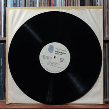Load image into Gallery viewer, Captain Beefheart, The Magic Band - Strictly Personal - 1973 Blue Thumb, VG+/VG+ 3
