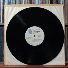 Load image into Gallery viewer, Captain Beefheart, The Magic Band - Strictly Personal - 1973 Blue Thumb, VG+/VG+ 4
