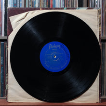 Load image into Gallery viewer, Creedence Clearwater Revival - Bayou Country - 1969 Fantasy, VG/VG 3

