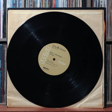 Load image into Gallery viewer, Lou Reed - Rock N Roll Animal - 1974 RCA Victor, VG/VG 3
