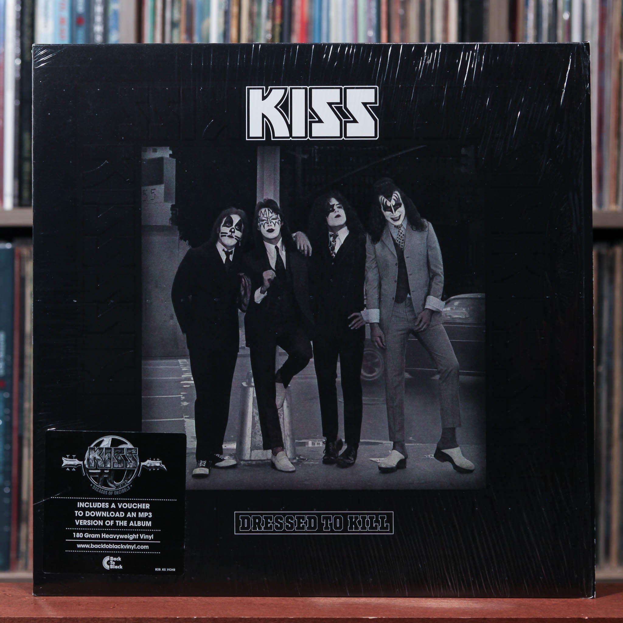 Kiss - Dressed To Kill - w/ SHRINK HYPE