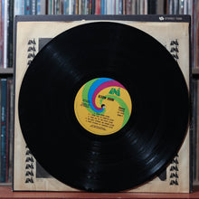 Load image into Gallery viewer, Elton John - Elton John - 1970 Uni, VG/VG 3

