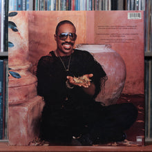 Load image into Gallery viewer, Stevie Wonder - In Square Circle - 1985 Tamla, VG+/VG+ 2
