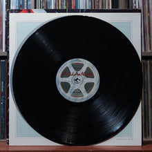 Load image into Gallery viewer, The Who - The Kids Are Alright - 2LP BOOKLET 1979 MCA, VG/VG+ 4
