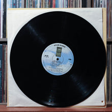 Load image into Gallery viewer, Joni Mitchell - Court And Spark - 1974 Asylum, VG/VG 4
