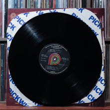 Load image into Gallery viewer, The Kinks - Muswell Hillbillies - 1980 Pickwick, VG+/EX 4
