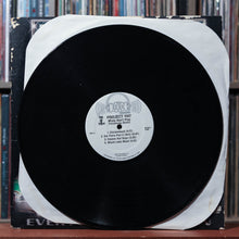 Load image into Gallery viewer, Project Pat - Mista Don't Play Everythangs Workin - 1st PRESS - 2LP 2000, VG/VG+ 3
