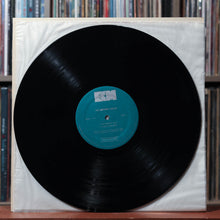 Load image into Gallery viewer, Pat Metheny Group - Self Title PROMO W/ PRESS RELEASE &amp; PHOTOS - 1978 ECM VG+/EX 3

